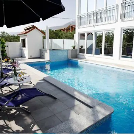 Latincic Apartment